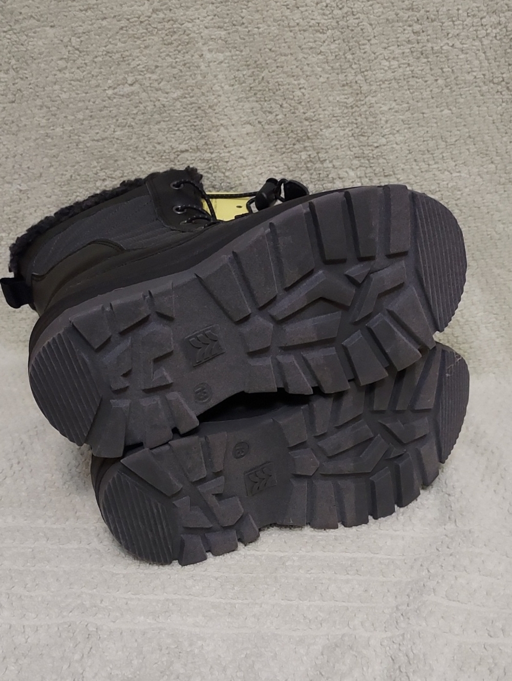 All In Motion Boots - Picture 4 of 16